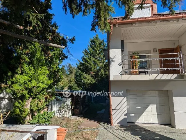 Eladó ház Budapest II. kerület 343 nm