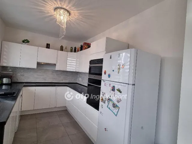 Eladó ház Táborfalva 92 nm