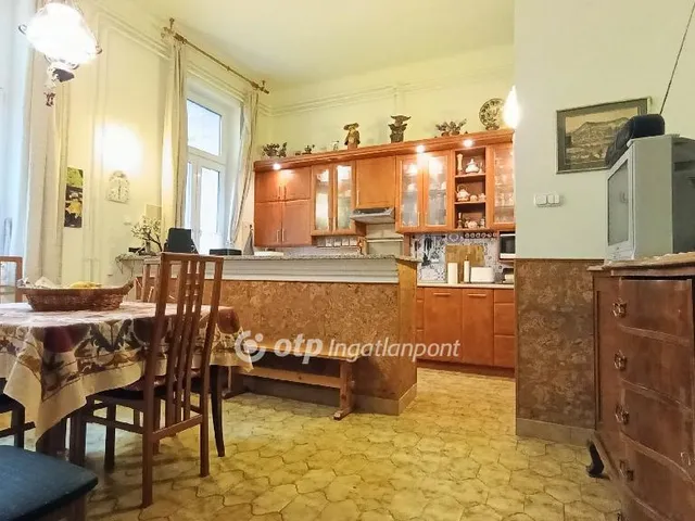 Eladó lakás Budapest IX. kerület, Belső Ferencváros 132 nm