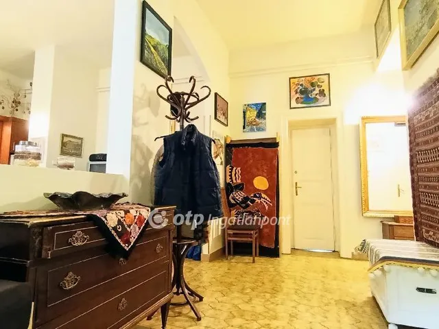 Eladó lakás Budapest IX. kerület, Belső Ferencváros 132 nm