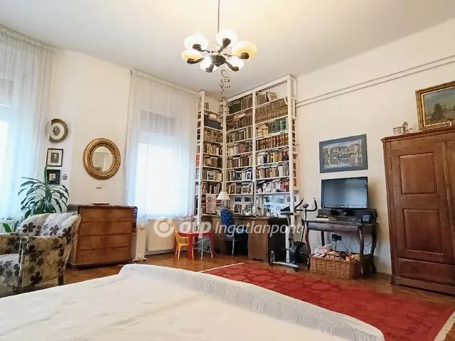 Eladó lakás Budapest IX. kerület, Belső Ferencváros 132 nm