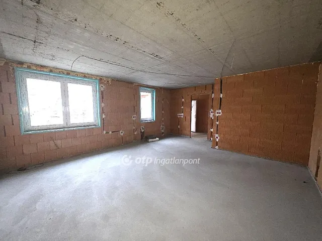 Eladó ház Budakalász 105 nm