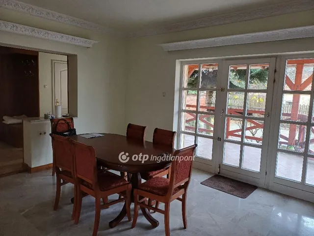 Eladó ház Budapest XVI. kerület, Sashalom 235 nm