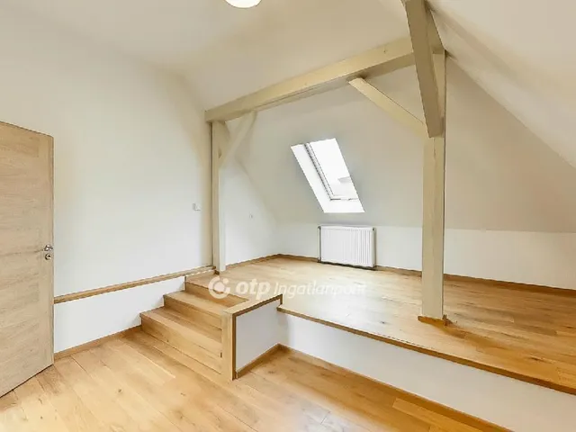 Eladó lakás Budapest XII. kerület, Farkasvölgy 145 nm