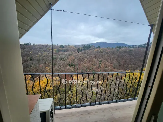 Eladó lakás Budapest XII. kerület, Farkasvölgy 145 nm