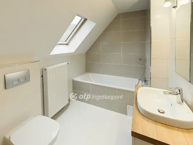 Eladó lakás Budapest XII. kerület, Farkasvölgy 145 nm