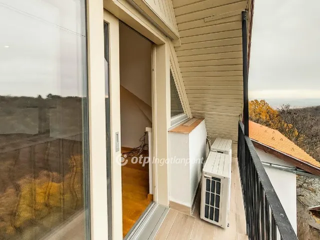 Eladó lakás Budapest XII. kerület, Farkasvölgy 145 nm