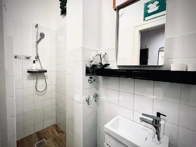 Eladó lakás Budapest II. kerület, Víziváros II. ker 27 nm