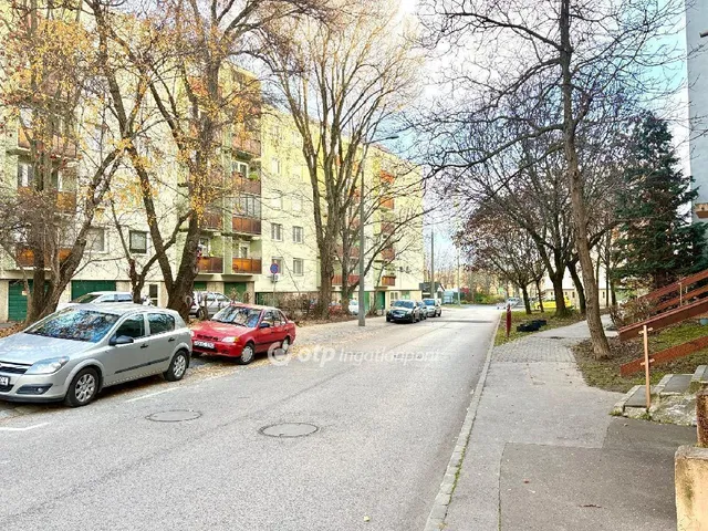 Eladó lakás Budapest XI. kerület, Őrmező 67 nm