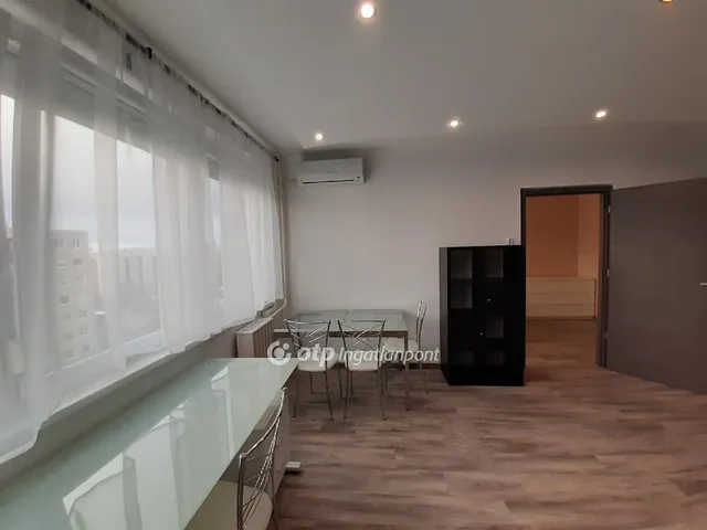 Eladó lakás Budapest X. kerület, Újhegy 49 nm