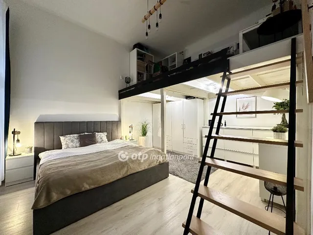 Eladó lakás Budapest VI. kerület, Nagykörúton kívüli terület 77 nm