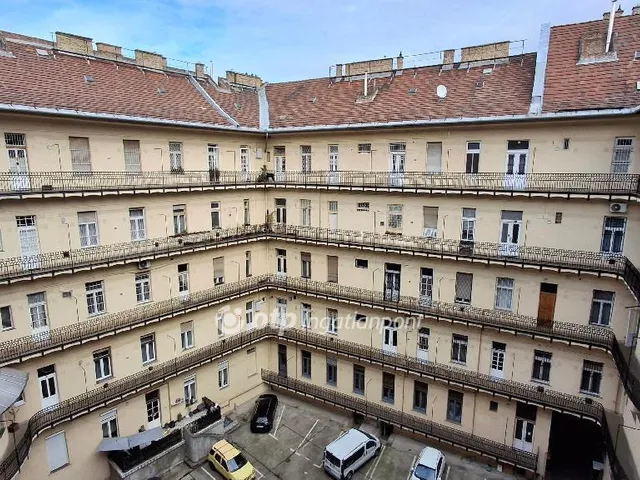 Eladó lakás Budapest VIII. kerület, Józsefváros 54 nm