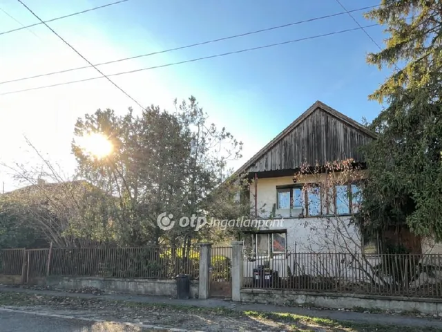 Eladó ház Budapest XVII. kerület 287 nm