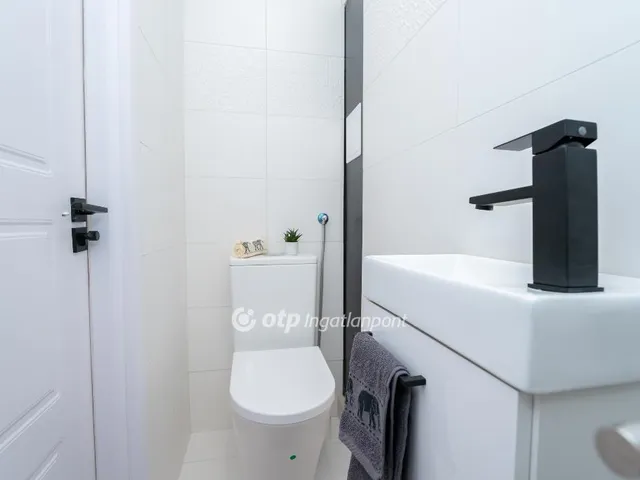 Eladó lakás Budapest XVIII. kerület, Alacskai úti lakótelep 91 nm