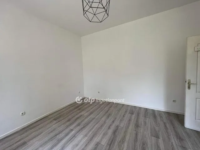 Eladó lakás Budapest XVIII. kerület, Rendessytelep 25 nm