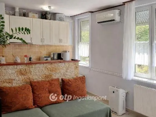 Eladó lakás Tököl 54 nm