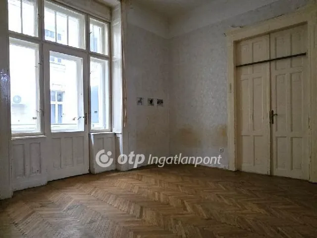 Eladó lakás Budapest VI. kerület 62 nm