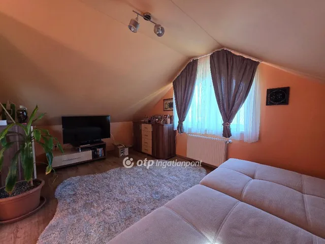 Eladó lakás Budapest XVII. kerület, Rákoscsaba-Újtelep 98 nm