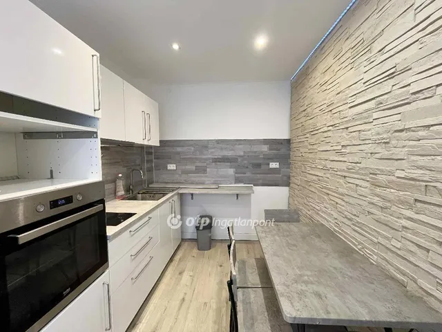 Eladó ház Budapest IX. kerület 63 nm