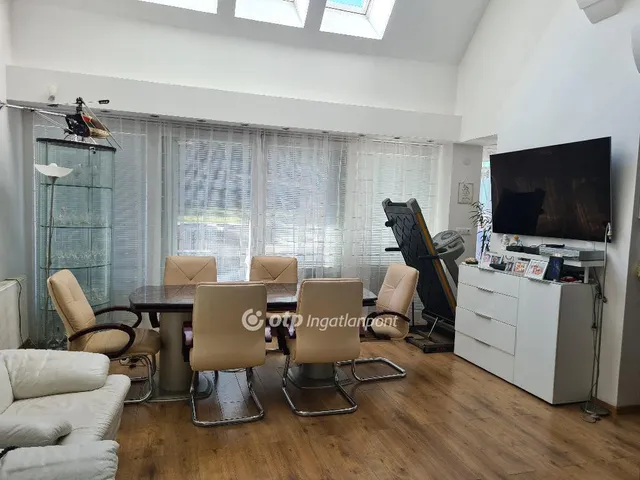 Eladó ház Budapest II. kerület 233 nm