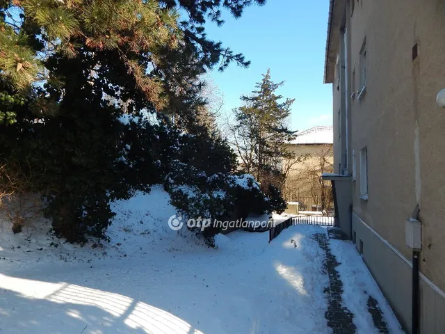 Eladó lakás Budapest II. kerület 70 nm