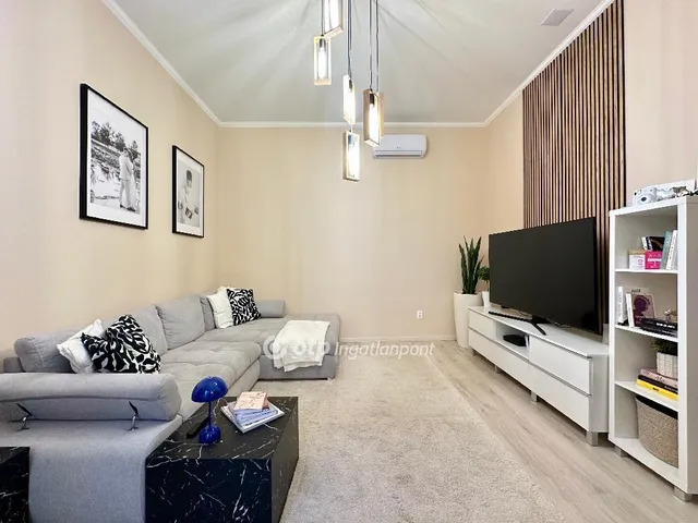 Eladó lakás Budapest VI. kerület 75 nm