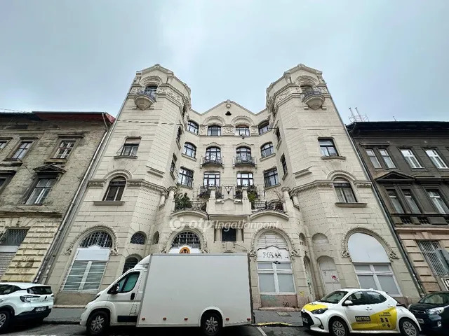 Eladó lakás Budapest VI. kerület 75 nm