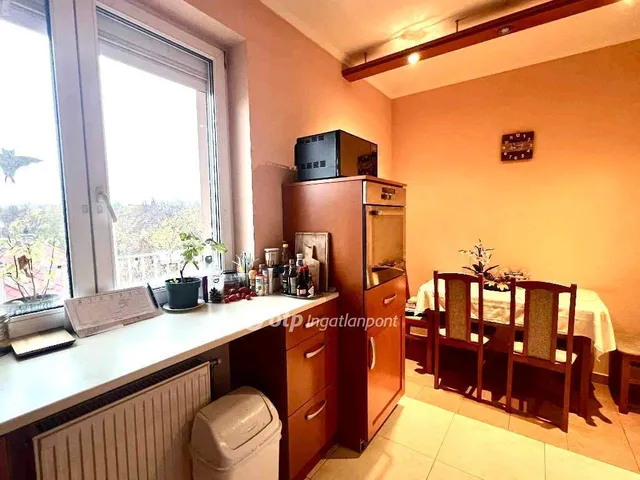 Eladó lakás Budapest XIV. kerület 79 nm