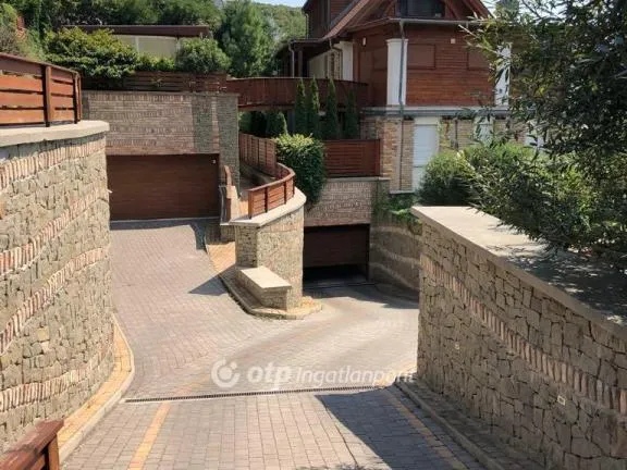 Kiadó lakás Budapest III. kerület 71 nm