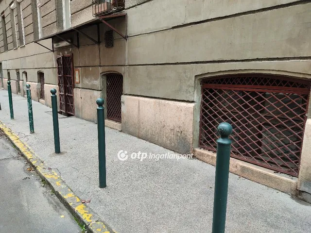 Eladó kereskedelmi és ipari ingatlan Budapest IX. kerület 82 nm