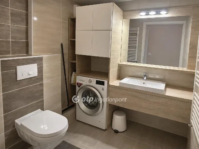 Eladó lakás Budapest XIII. kerület 72 nm