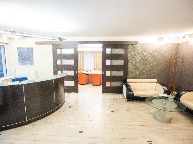 Eladó ház Budapest II. kerület 1051 nm