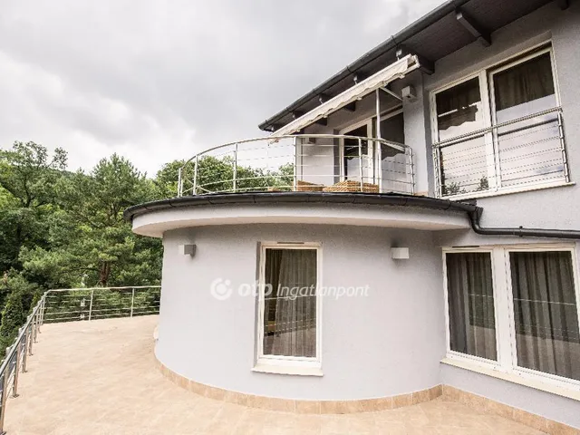 Eladó ház Budapest II. kerület 1051 nm