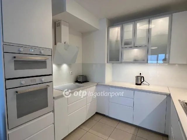 Eladó lakás Budapest VIII. kerület 65 nm