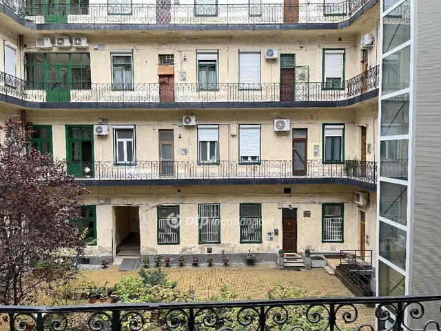 Eladó lakás Budapest II. kerület 56 nm