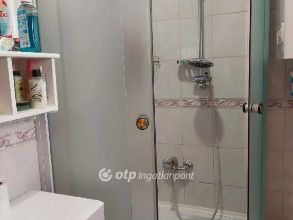 Eladó ház Budapest III. kerület 240 nm