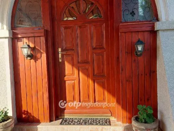 Eladó ház Budapest III. kerület 240 nm