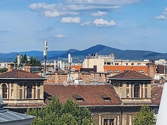 Eladó lakás Budapest VI. kerület 114 nm