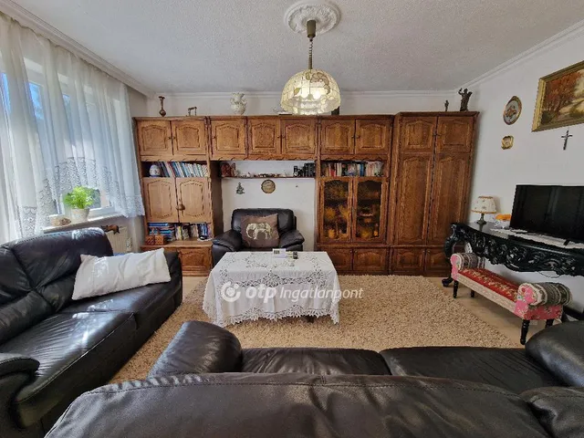 Eladó lakás Budapest X. kerület, Óhegy 90 nm