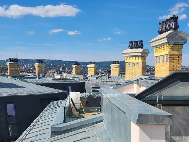 Eladó lakás Budapest VI. kerület 122 nm