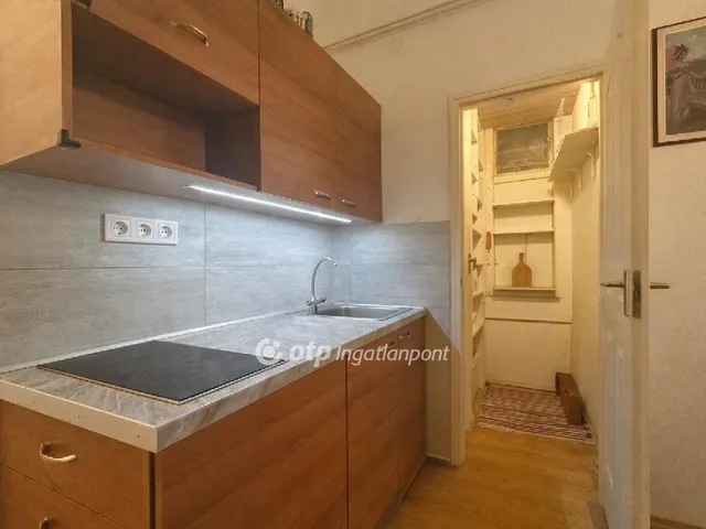 Eladó lakás Budapest VIII. kerület, Tisztviselőtelep 75 nm