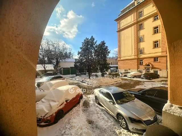 Eladó lakás Budapest VIII. kerület, Tisztviselőtelep 75 nm