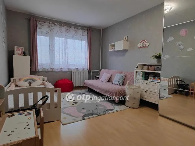 Eladó lakás Budapest X. kerület 71 nm