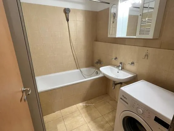 Eladó lakás Budapest VIII. kerület 76 nm