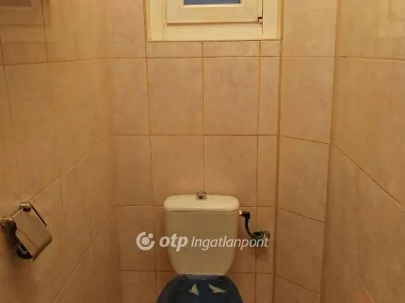 Eladó lakás Budapest VIII. kerület 70 nm