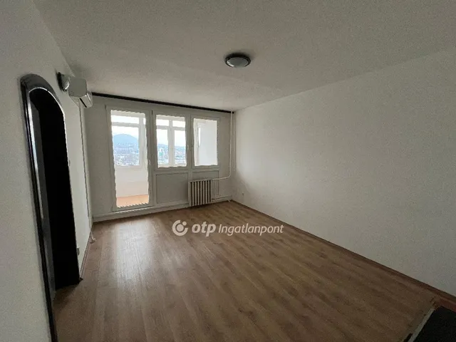 Eladó lakás Budapest III. kerület 50 nm