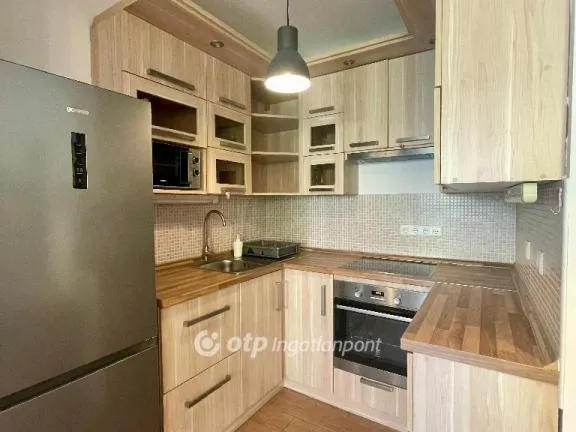 Kiadó lakás Budapest VIII. kerület 56 nm