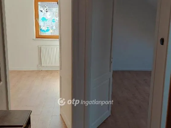Eladó ház Telki 235 nm