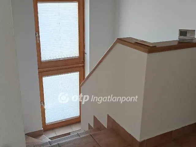 Eladó ház Telki 235 nm