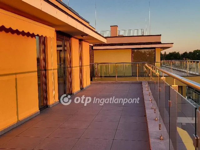 Eladó lakás Siófok 97 nm